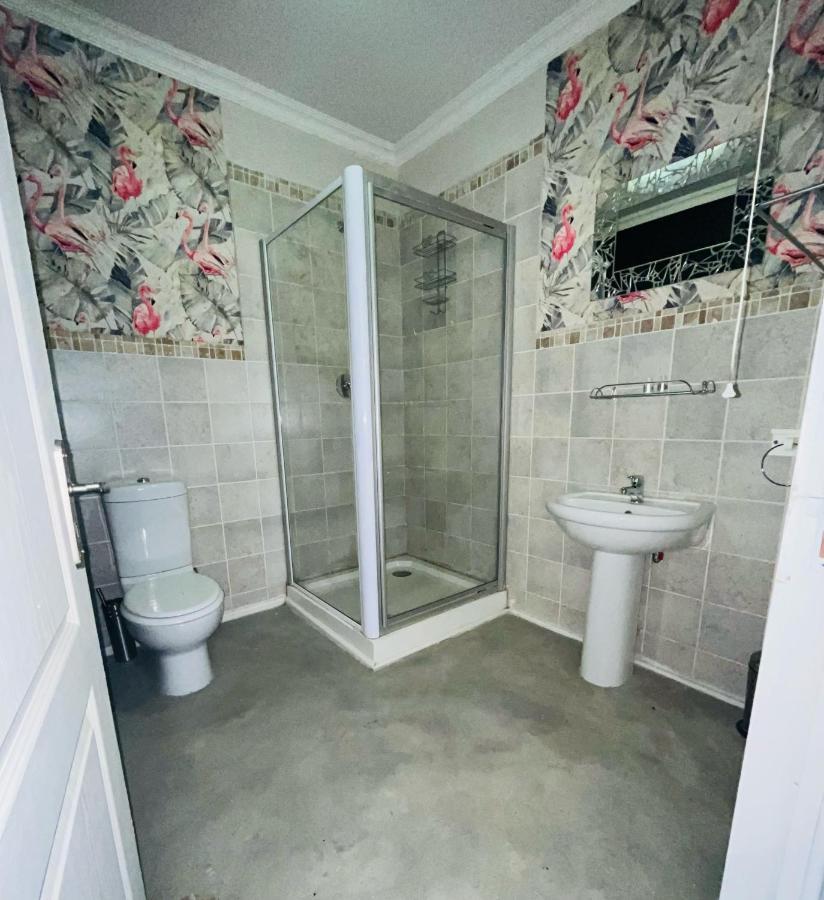 The Gallery Lounge 波切夫斯特鲁姆 外观 照片