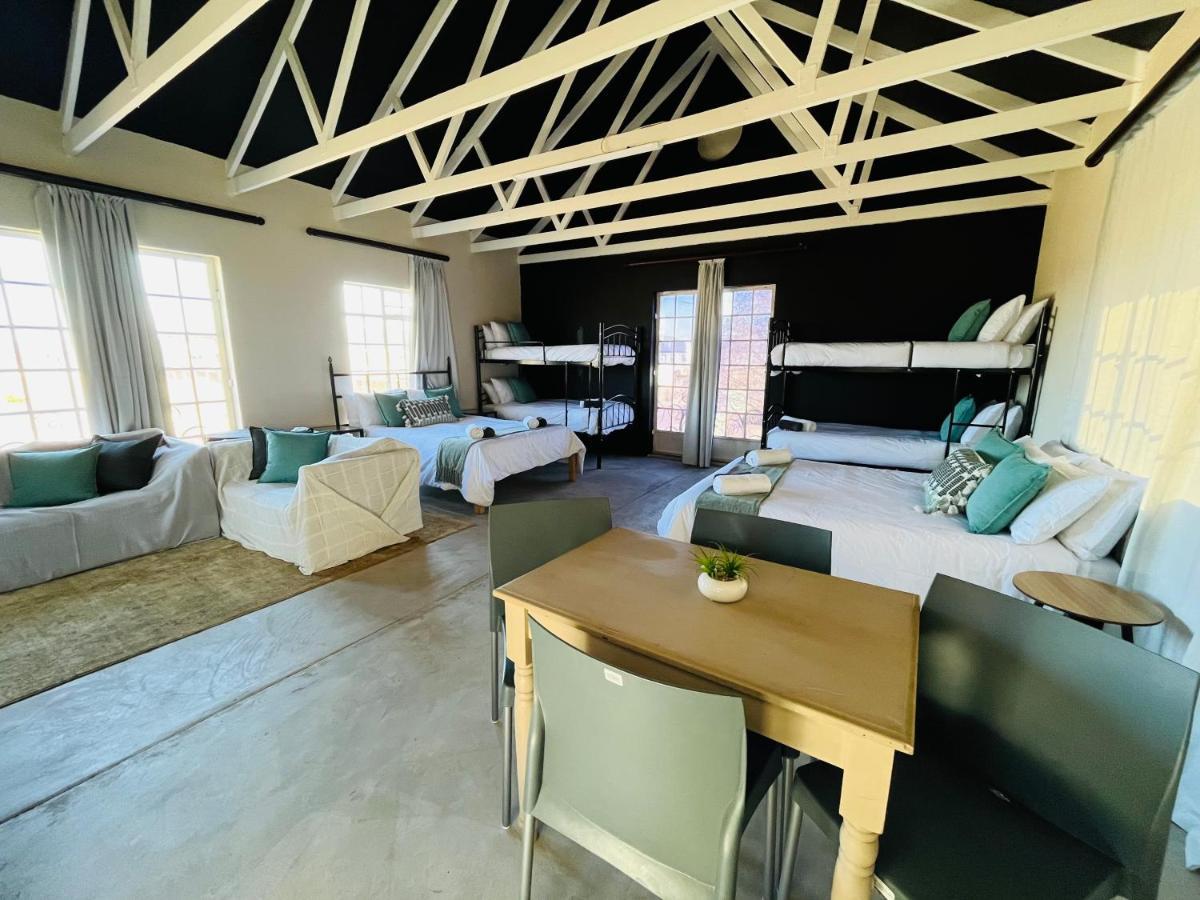 The Gallery Lounge 波切夫斯特鲁姆 外观 照片